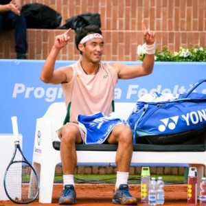 db体育官网-布云朝克特成新“一哥” 中国男网至暗时刻已过？